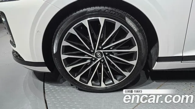 Hyundai Grandeur — Фото автомобиля 5