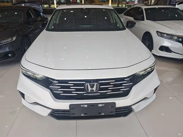 Honda Accord — Фото автомобиля 2