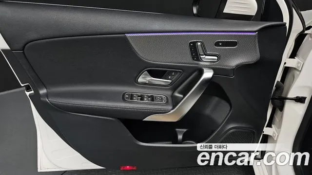 Mercedes-Benz A-Class — Фото автомобиля 23