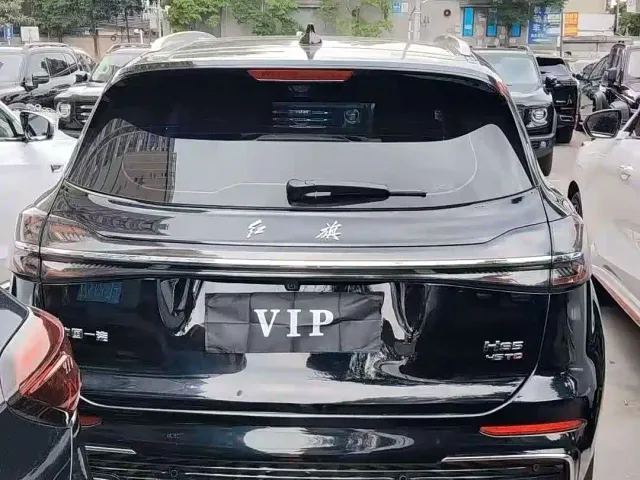 Hongqi HS5 — Фото автомобиля 10