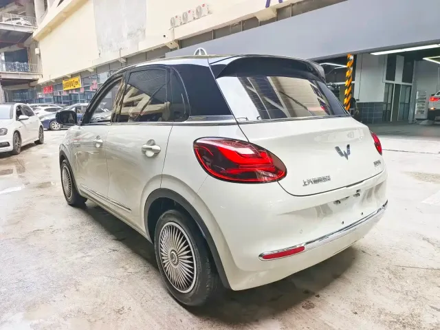 Wuling Bingo — Фото автомобиля 19