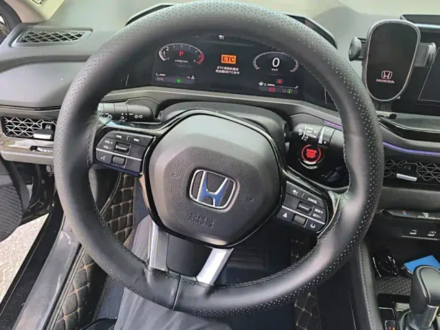 Honda Accord — Фото автомобиля 15