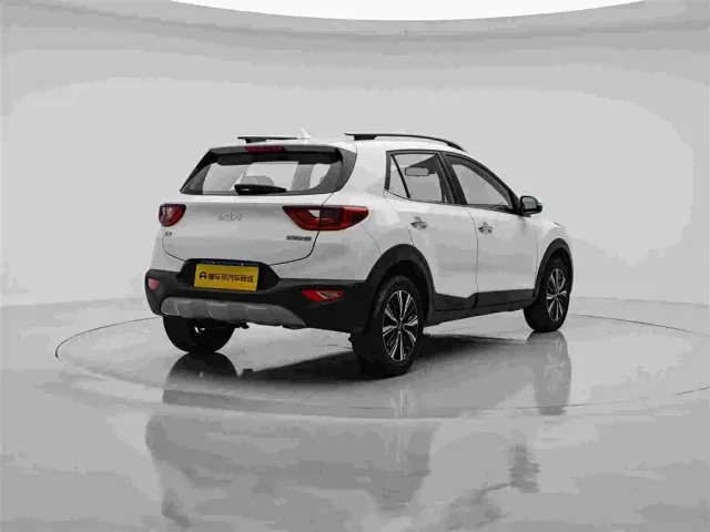 Kia KX1 — Фото автомобиля 6