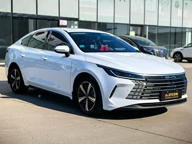 BYD Destroyer 05 — Фото автомобиля 3