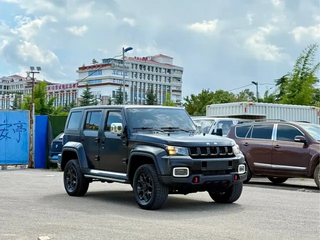 BAIC BJ40 — Фото автомобиля 3