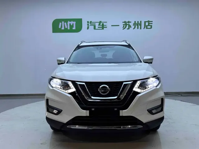 Nissan X-Trail — Фото автомобиля 2