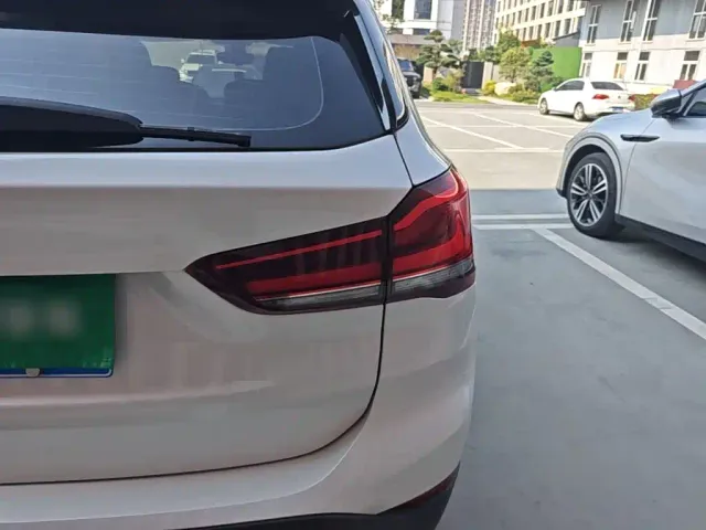 BMW X1 — Фото автомобиля 7