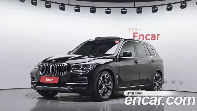 Фотография автомобиля — BMW X5 G05
