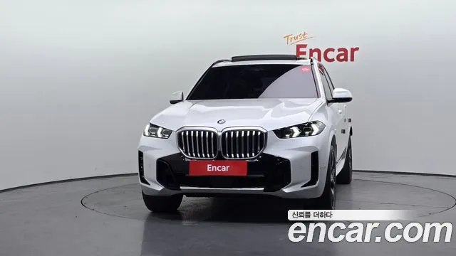 BMW X5 xDrive 40i M Sport — Фото автомобиля 2