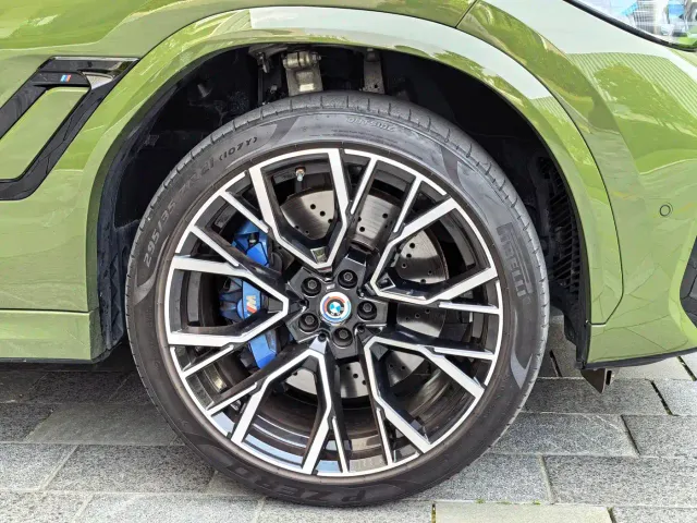 BMW X6 M — Фото автомобиля 4
