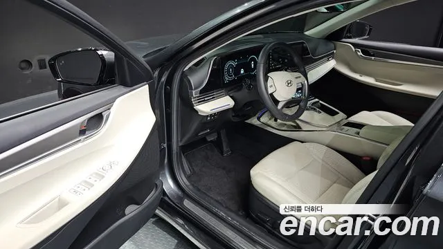 Hyundai Grandeur Новый Grandeur IG — Фото автомобиля 10