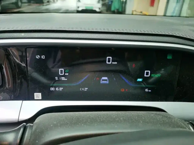 Geely Starry Wish — Фото автомобиля 11