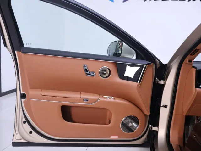Maextro S800 — Фото автомобиля 18