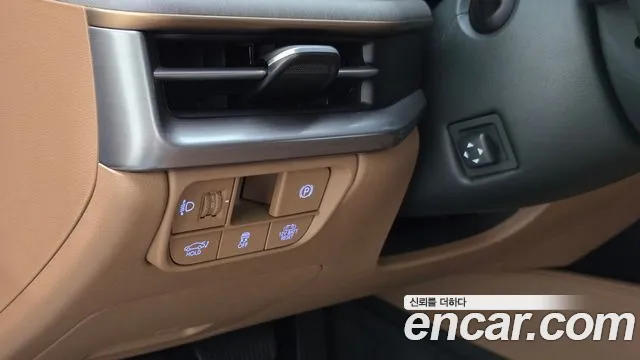 Hyundai Grandeur GN7 — Фото автомобиля 21