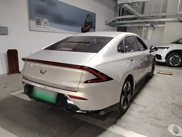 Wuling Starlight — Фото автомобиля 6
