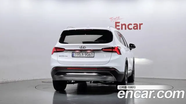Hyundai Santa Fe — Фото автомобиля 4