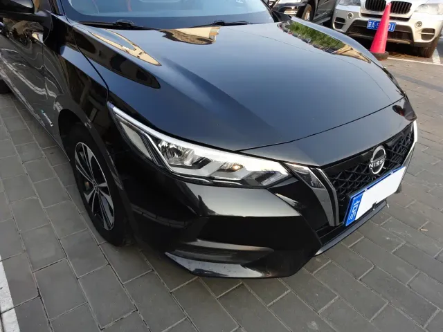 Nissan Sylphy — Фото автомобиля 5