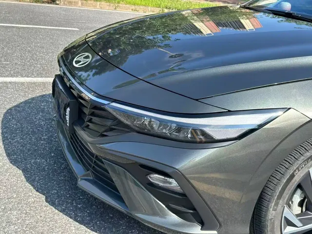 Hyundai Elantra — Фото автомобиля 8