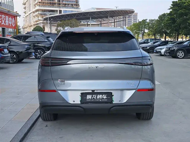 BYD Sealion 06 — Фото автомобиля 8
