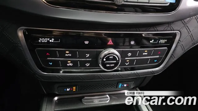 KG_Mobility_Ssangyong Rexton — Фото автомобиля 17
