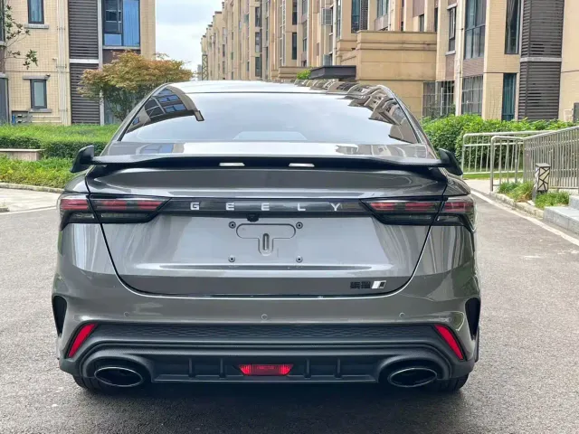 Geely Binrui — Фото автомобиля 8