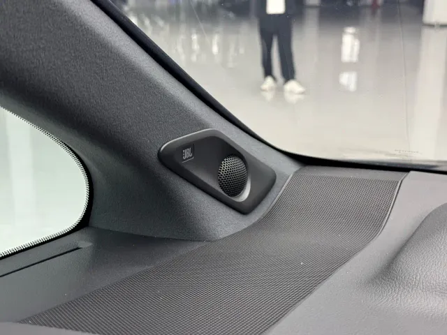 Toyota Vellfire — Фото автомобиля 29