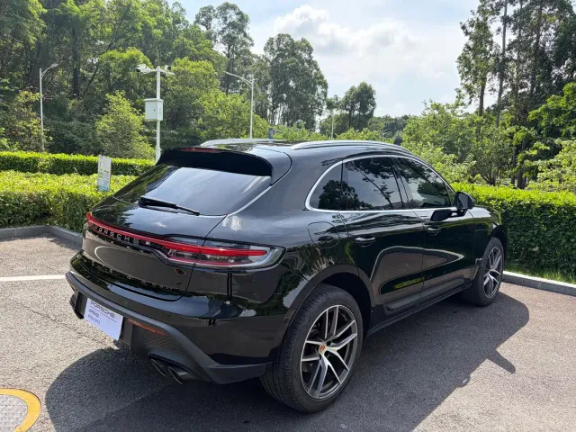 Porsche Macan — Фото автомобиля 6