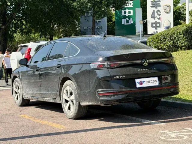 Volkswagen Magotan — Фото автомобиля 4