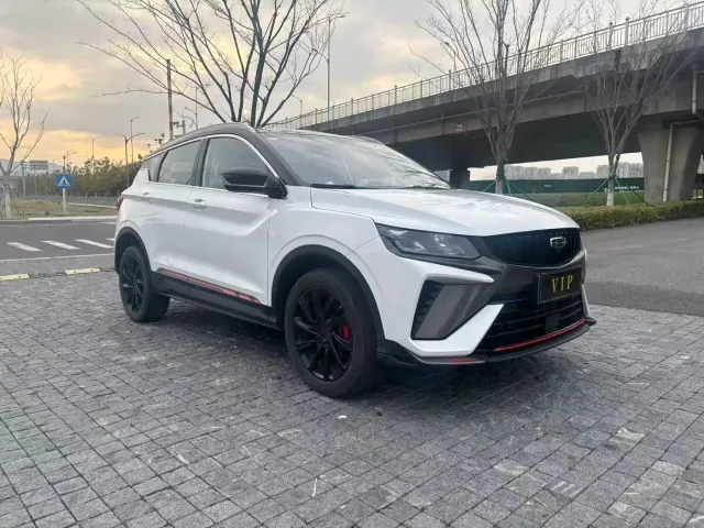 Geely Binyue — Фото автомобиля 3