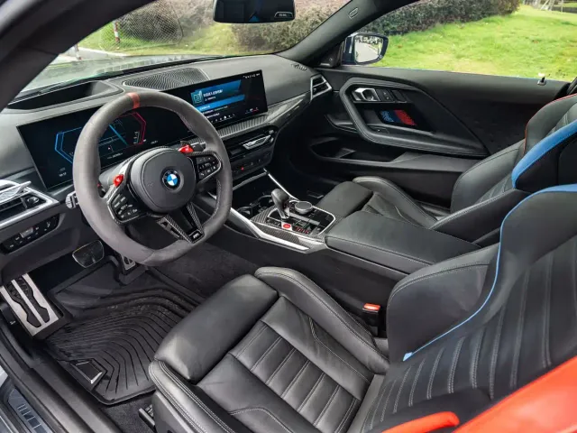 BMW M2 — Фото автомобиля 9