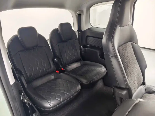 Baojun KiWi EV — Фото автомобиля 9