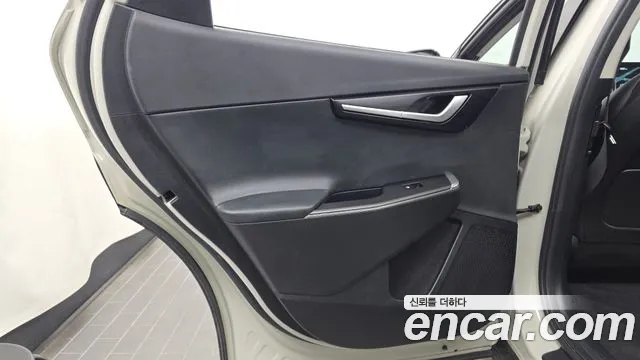 Kia EV6 — Фото автомобиля 14