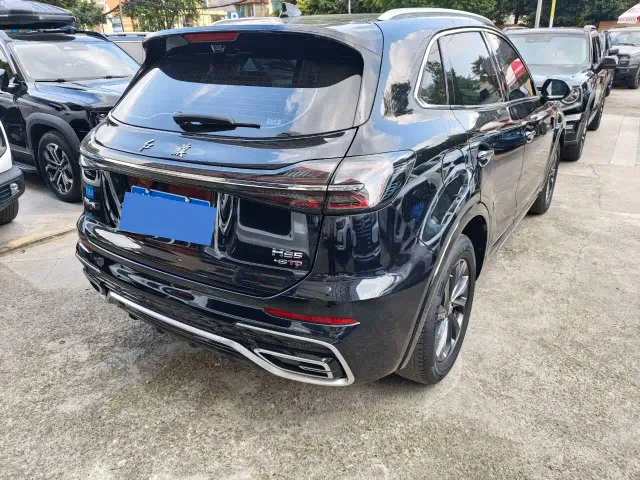 Hongqi HS5 — Фото автомобиля 17