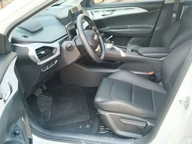 Geely Geometry A — Фото автомобиля 14