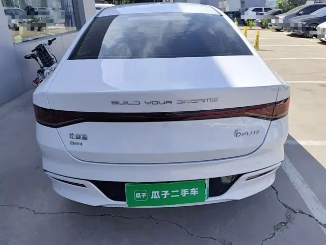 BYD Qin PLUS — Фото автомобиля 5