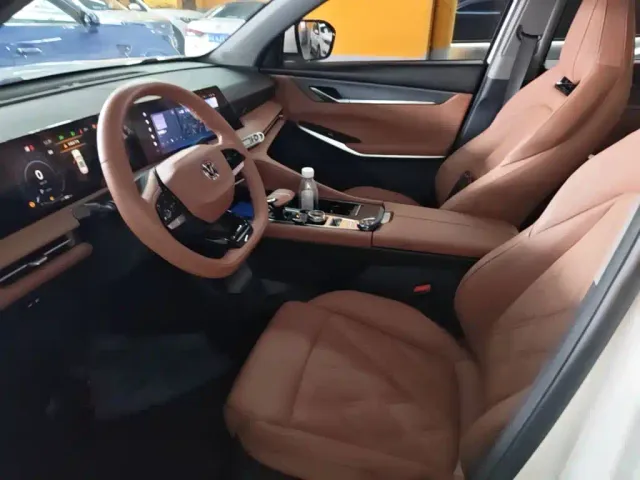 Changan CS75 Plus — Фото автомобиля 14