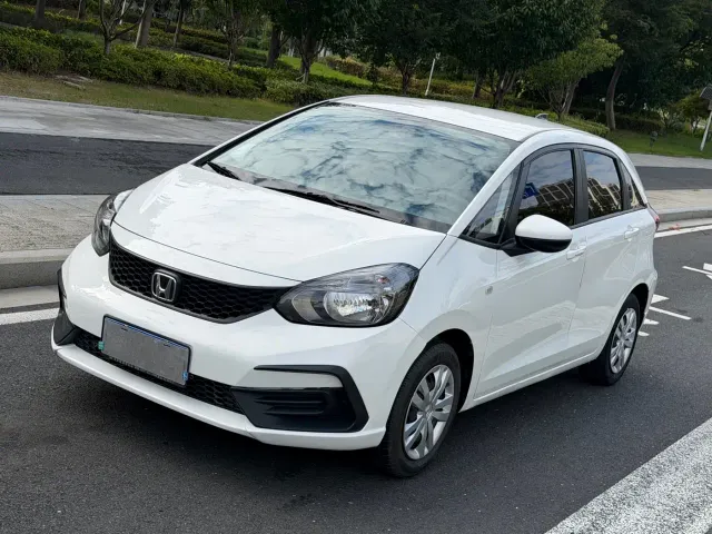Фотография автомобиля — Honda Fit