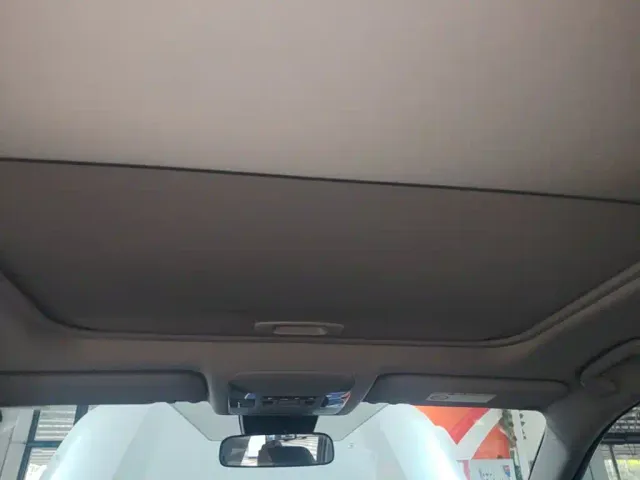 Toyota RAV4 — Фото автомобиля 17