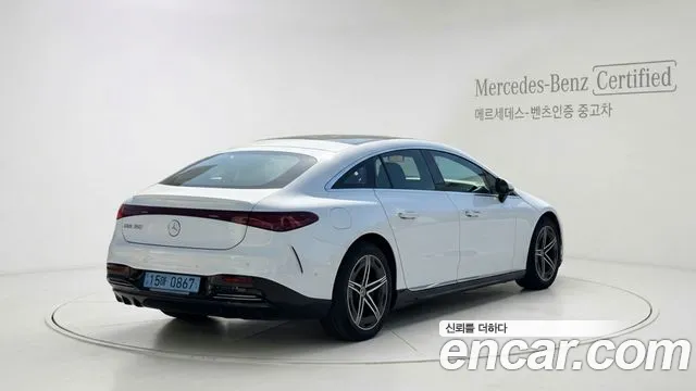 Mercedes-Benz EQS — Фото автомобиля 2