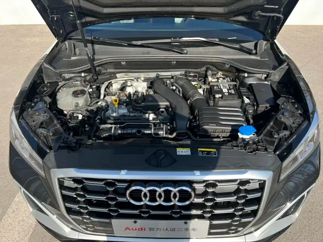 Audi Q2L — Фото автомобиля 11