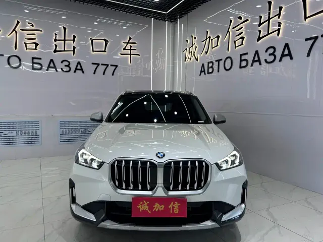 BMW X1 — Фото автомобиля 2