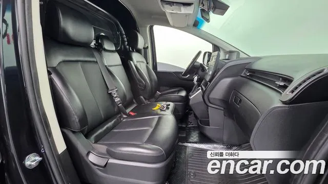 Hyundai Staria — Фото автомобиля 10