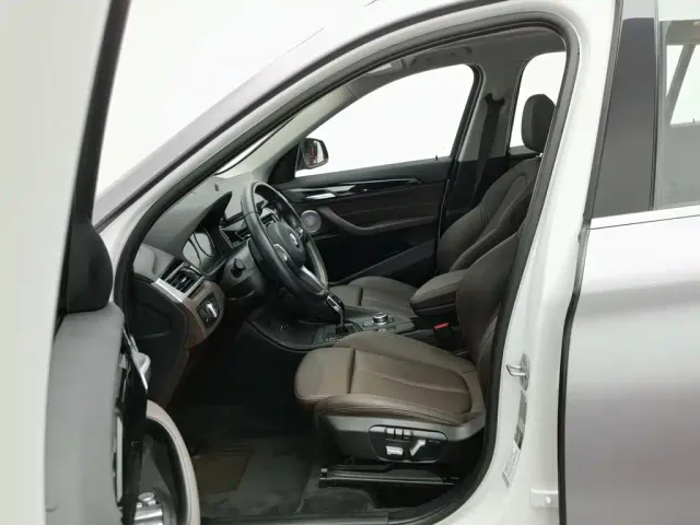 BMW X1 — Фото автомобиля 10