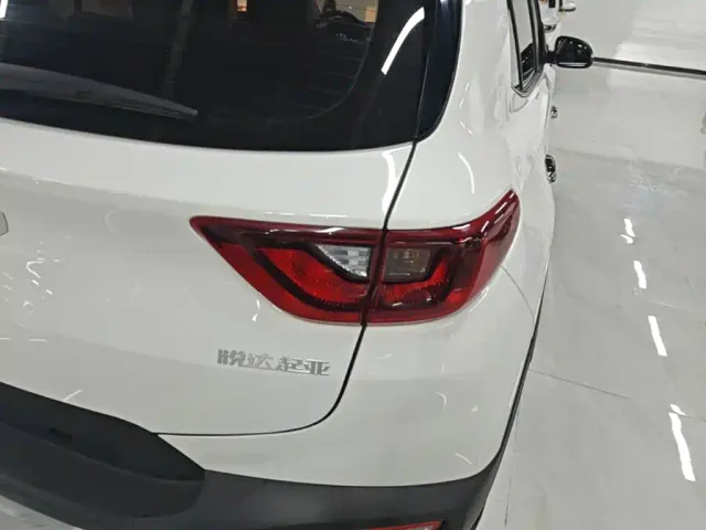 Kia KX1 — Фото автомобиля 7