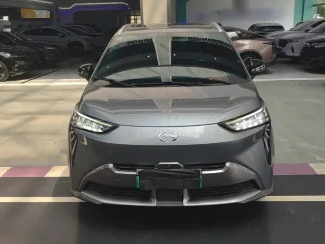 GAC Aion Y — Фото автомобиля 2