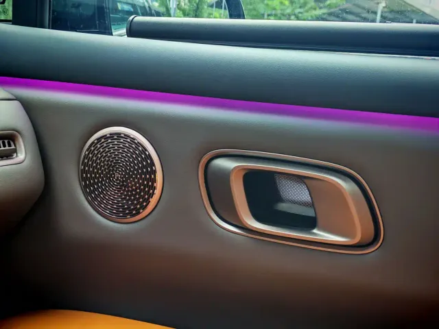 Li Auto i6 — Фото автомобиля 16