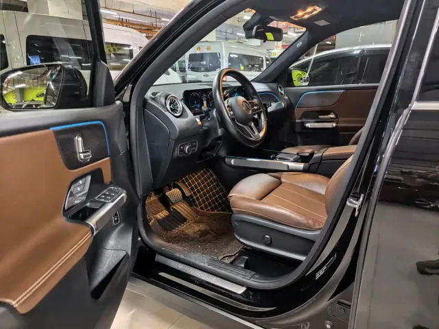 Mercedes-Benz GLB-Class — Фото автомобиля 6