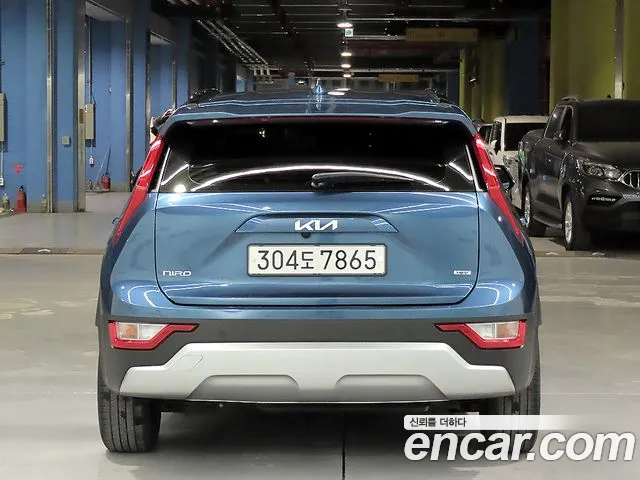 Kia Niro The All New Niro Trendy — Фото автомобиля 4