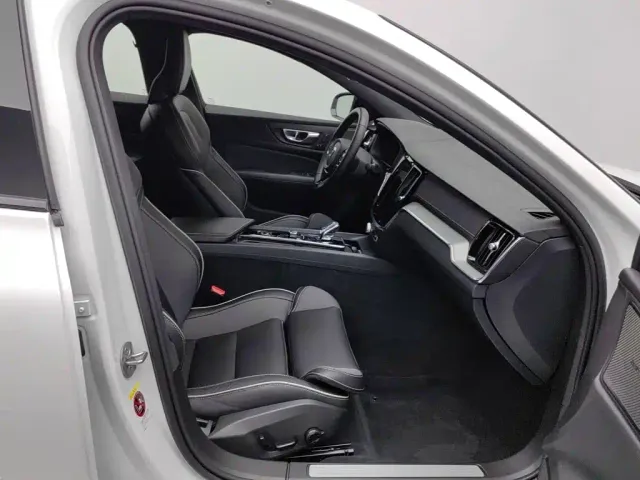 Volvo Volvo S60 2025 B5 Elegance Sport Edition — Фото автомобиля 23
