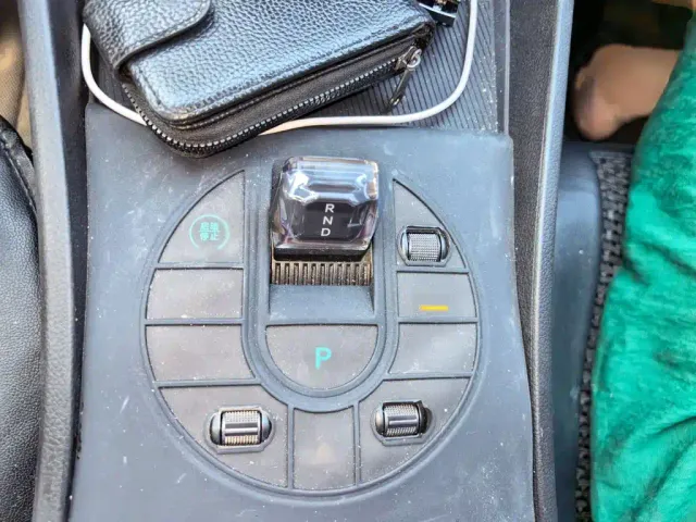 BYD Seal 05 DM-i — Фото автомобиля 6